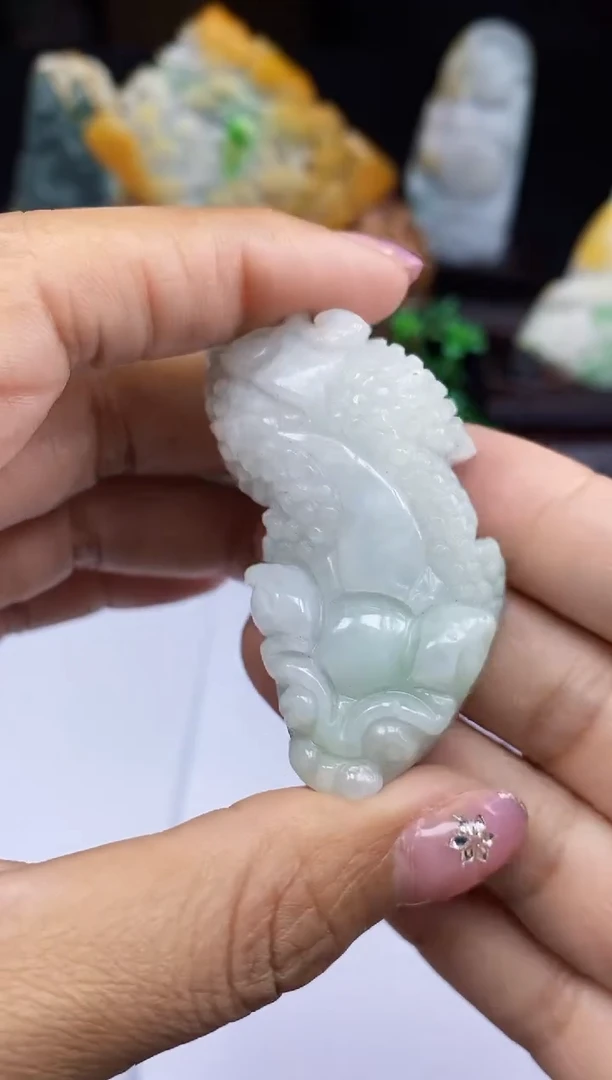 【闪购商品】翡翠颈饰未镶嵌翡翠A货