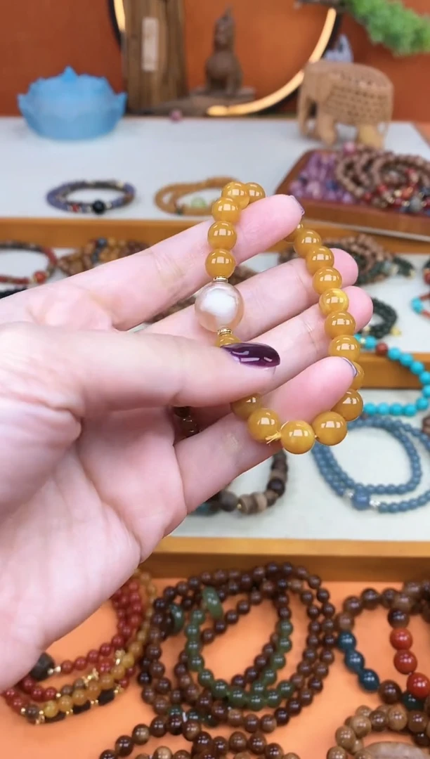 【闪购商品】蜜蜡手链未镶嵌单圈蜜蜡玛瑙手串