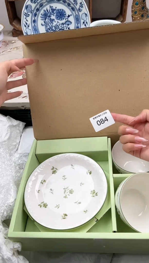瓷片但*?K         084