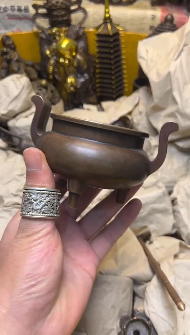 精美铜器，点击下单