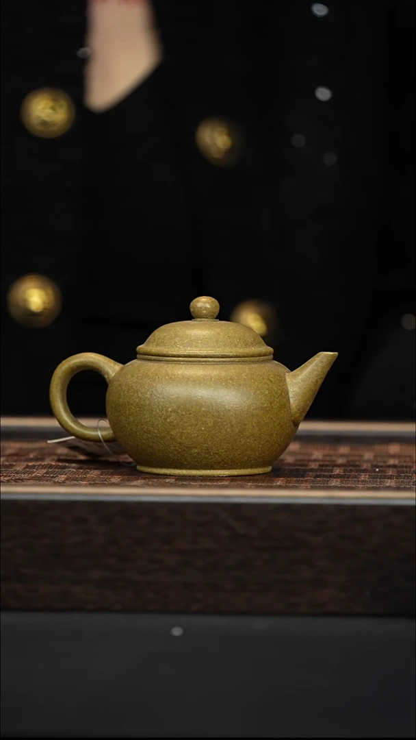 茶壶紫砂宜兴紫砂壶　ｈ2565