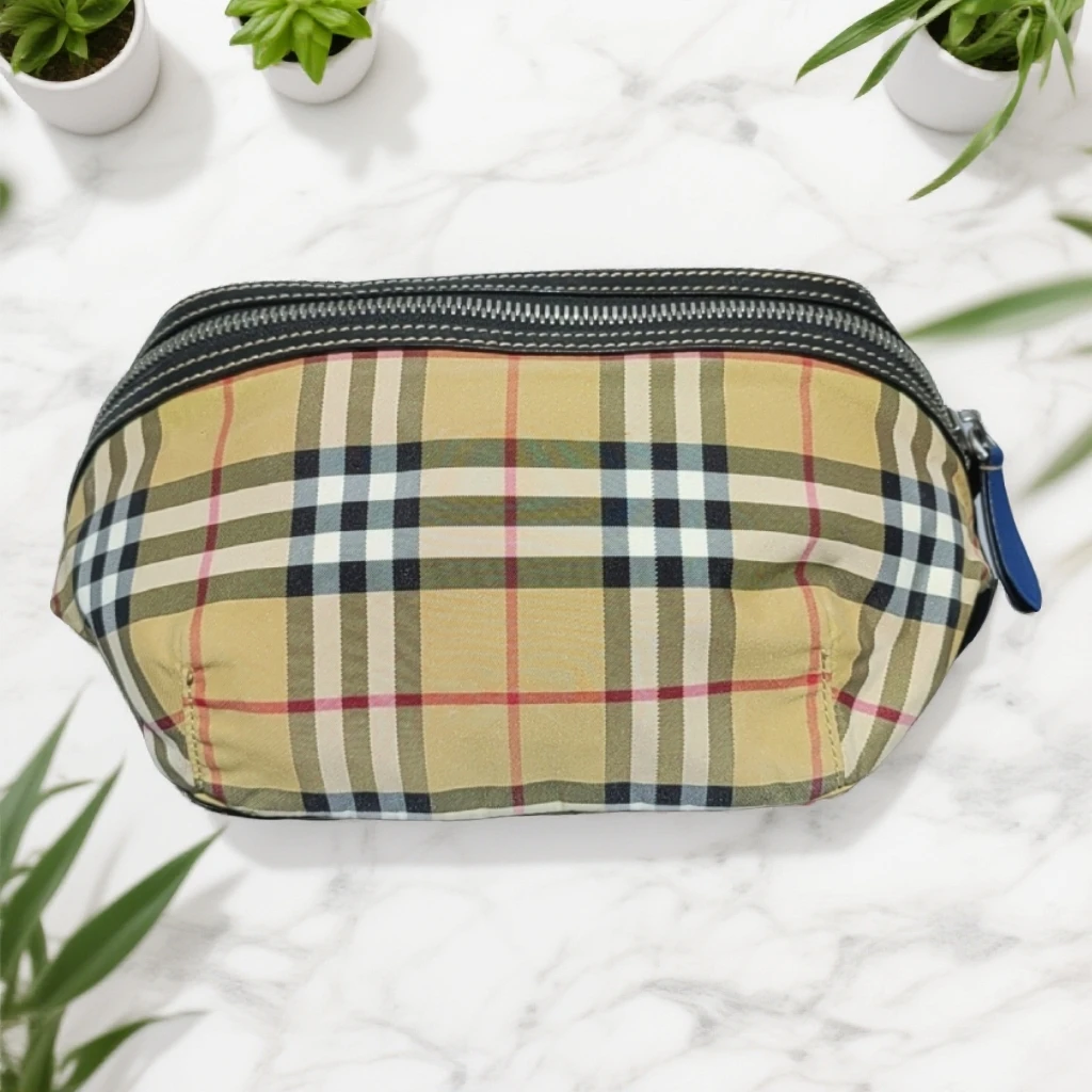 95新 BURBERRY/博柏利 格纹胸包 1783 6907