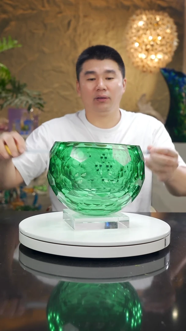 手工艺品琉璃福利绿色切面花瓶大号