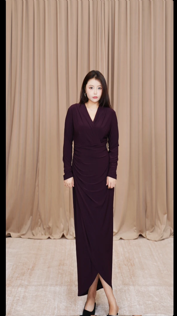 星云里微胖服饰｜大女主｜堆褶微胖气质轻奢女装连衣裙