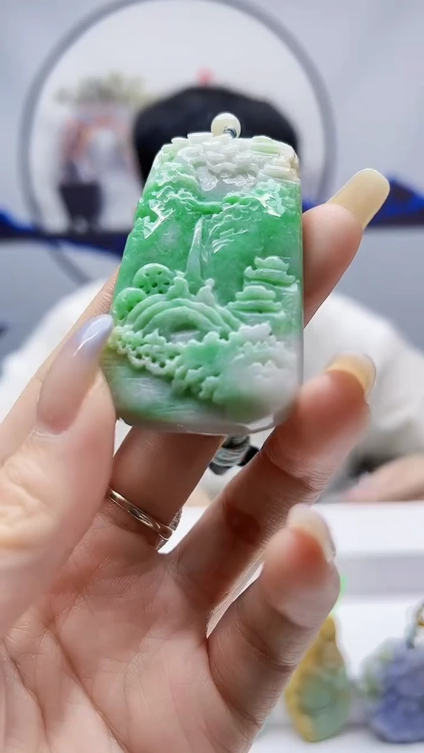 未镶嵌定制翡翠毛货挂件32