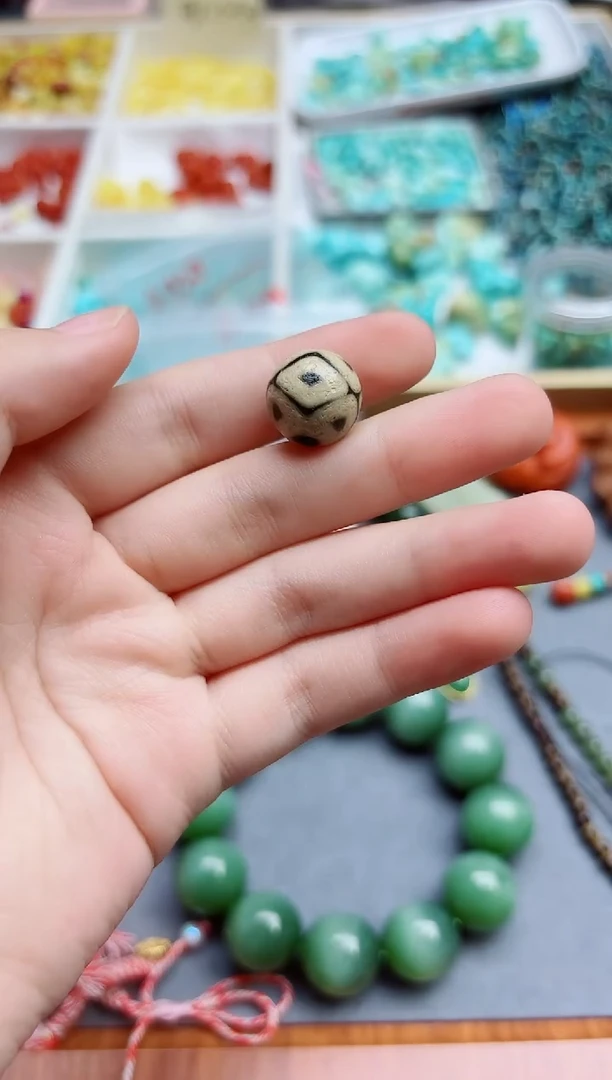 玛瑙/玉髓配饰未镶嵌玛瑙单珠配饰TS