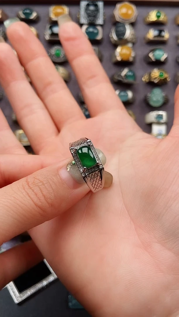 未镶嵌戒指翡翠纯天然