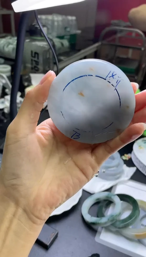 定制翡翠手镯未镶嵌?****n手镯