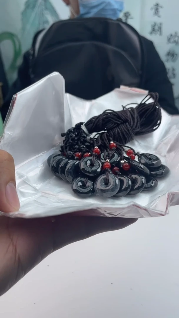 【闪购商品】翡翠挂件未镶嵌砍价王/592178/平安扣/多样性发一