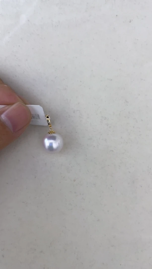淡水珍珠18K金镶嵌颈饰吊坠
