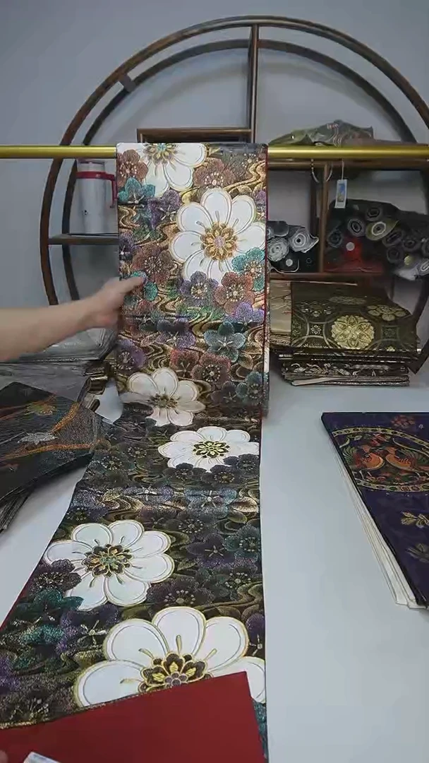 织绣35西阵织六通花卉