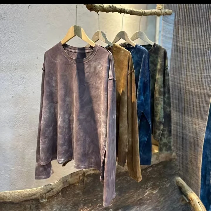 玉莉分享麻淑儿春季扎染宽松百搭棉t恤，休闲减龄复古套头卫衣