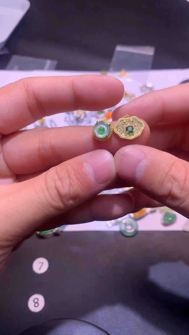 【闪购商品】翡翠吊坠(不含链)银S925镶嵌1