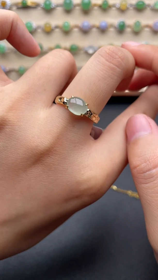 银S925镶嵌戒指翡翠一物一证一礼盒