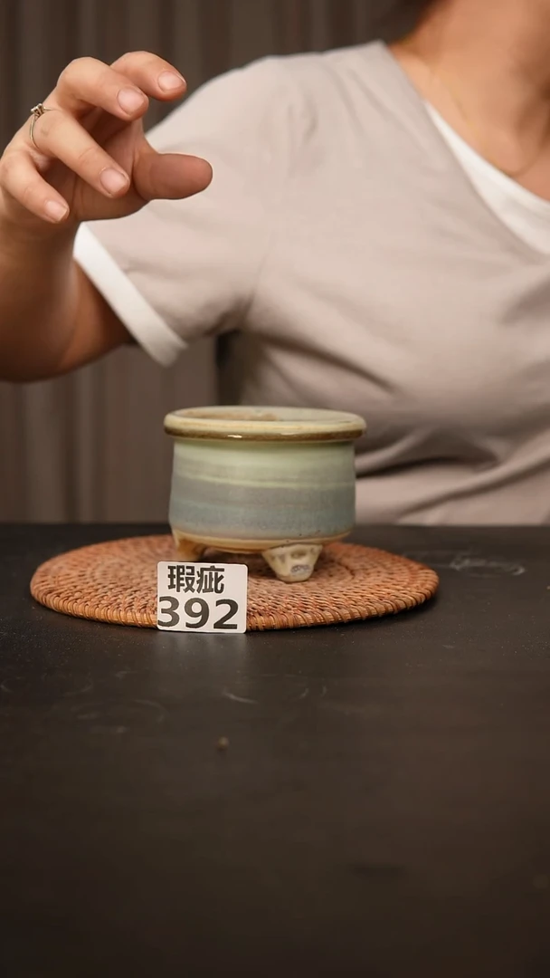 瓷片392瑕疵款，口约7  高约7