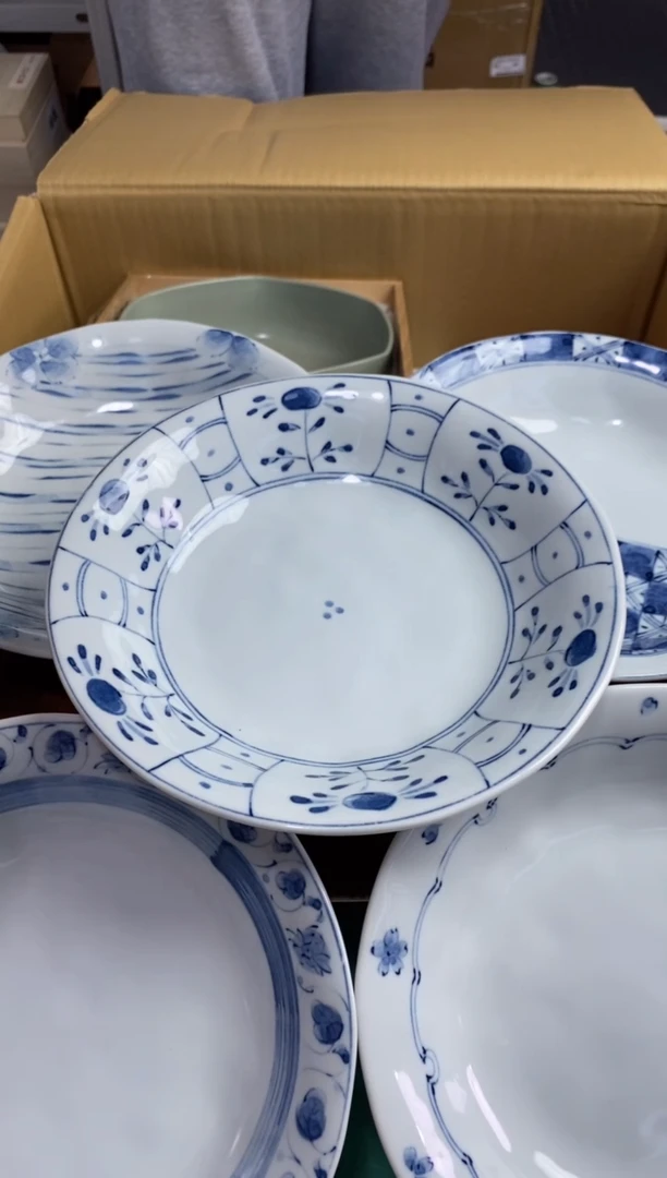 【闪购商品】瓷片隆莲瓷器欢迎大家