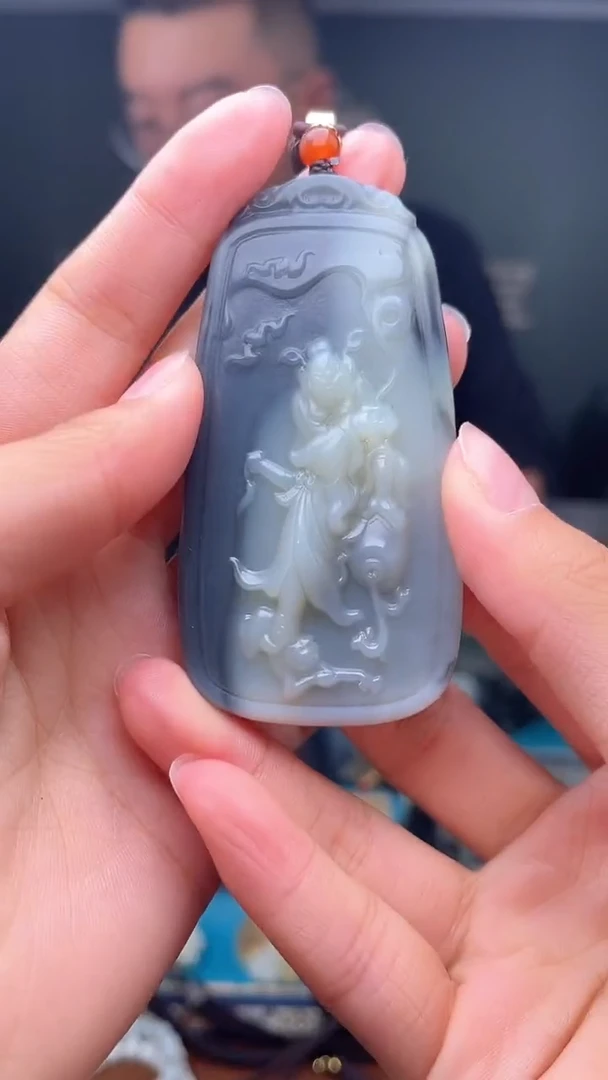 未镶嵌和田玉挂件1