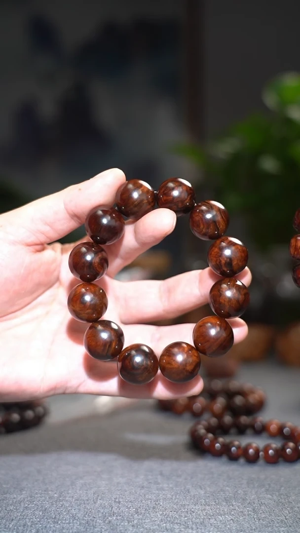【闪购商品】黄花梨/降香黄檀手串/手链海黄手串