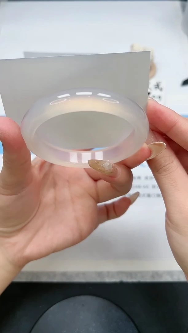 【闪购商品】玛瑙/玉髓手镯未镶嵌137/荔枝58.4