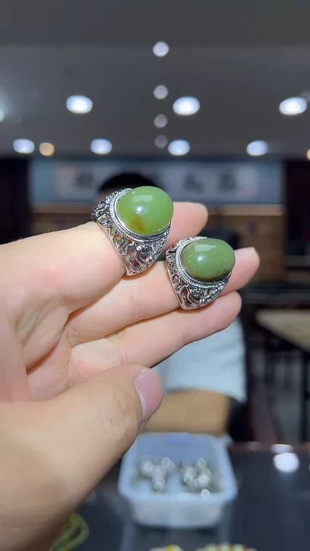 未镶嵌戒指和田玉糖色-多样性发货其中发一