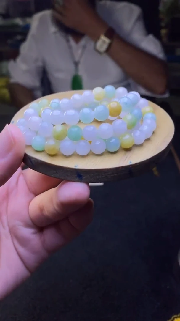 定制翡翠未镶嵌天然缅甸A货翡翠，多样性发货，拍一发一