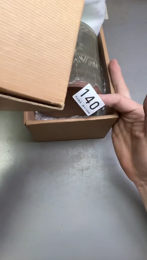 瓷片笑****140号满30米包邮，碰瓷社感谢您的支持~