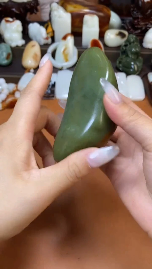 和田玉未镶嵌摆件无****…和田玉