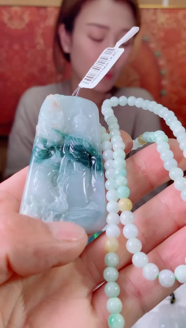 【闪购商品】翡翠颈饰未镶嵌翡翠