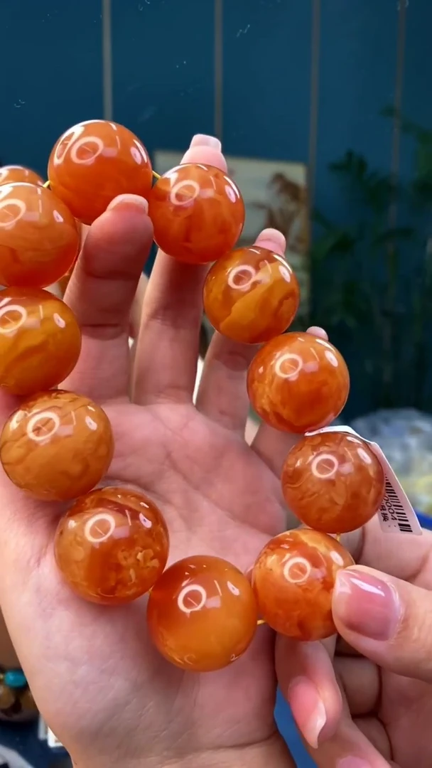 裸石琥珀未镶嵌11/10多样性发其一135