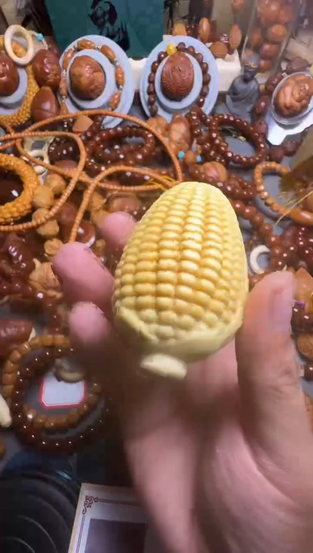手串橄榄核?****…玉米的