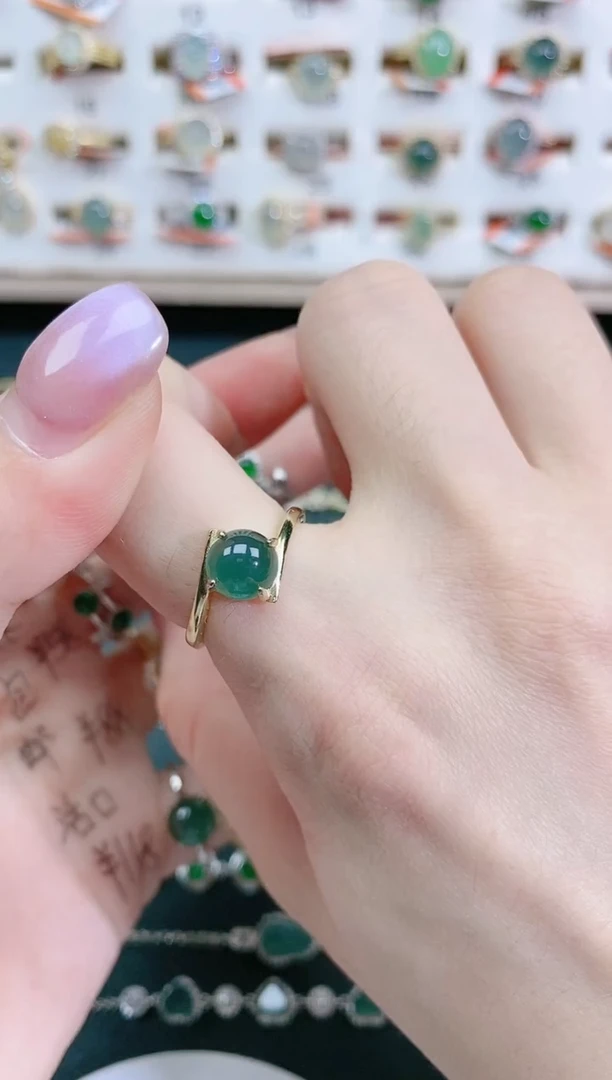 翡翠戒指银S925镶嵌天然翡翠