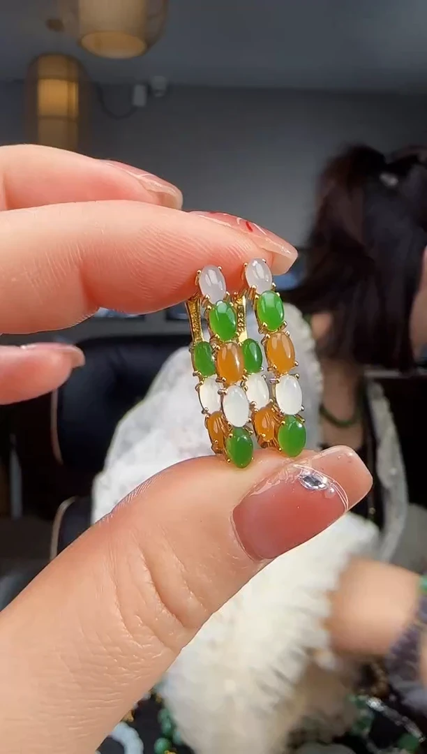 银S925镶嵌和田玉耳饰1