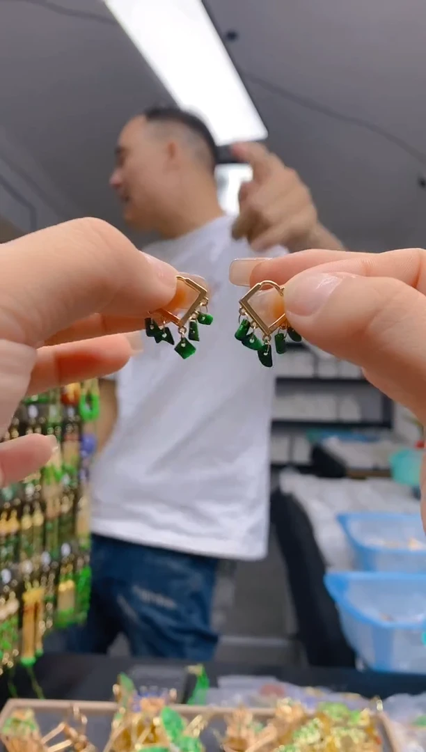 【闪购商品】翡翠耳饰合金265翡翠耳包