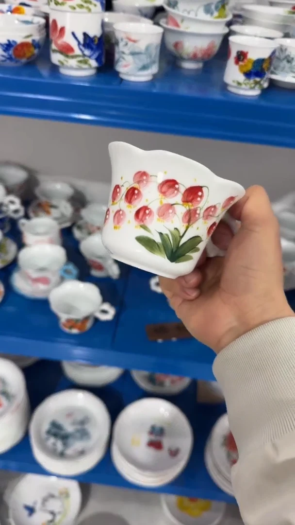 其他景德镇高温瓷（花口咖啡杯）福利价微瑕