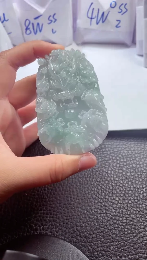 颈饰未镶嵌翡翠00009700