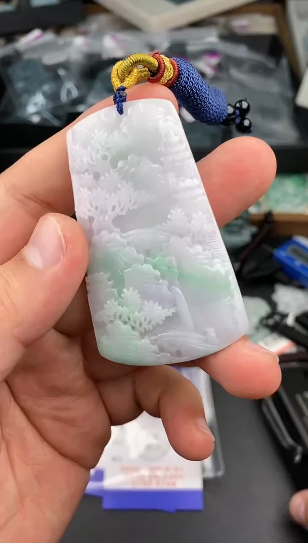 【闪购商品】翡翠颈饰未镶嵌  天然翡翠，一物一图