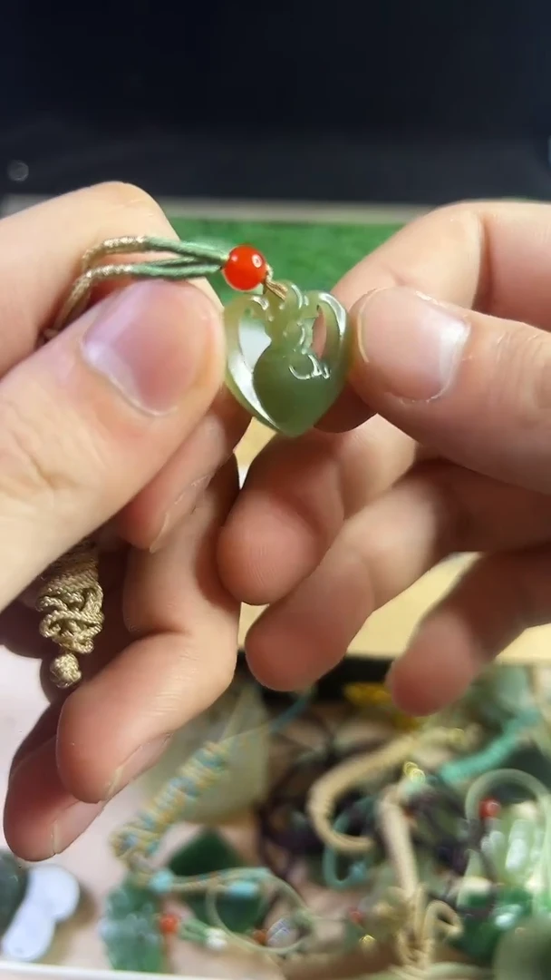 颈饰未镶嵌和田玉38