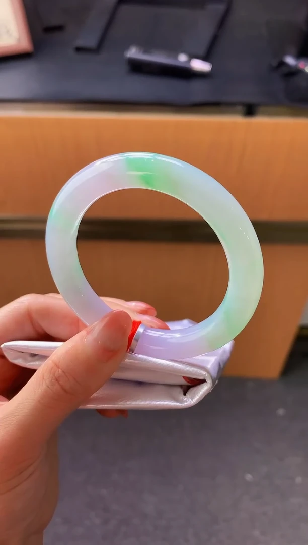 未镶嵌手镯翡翠-K79 圈口53