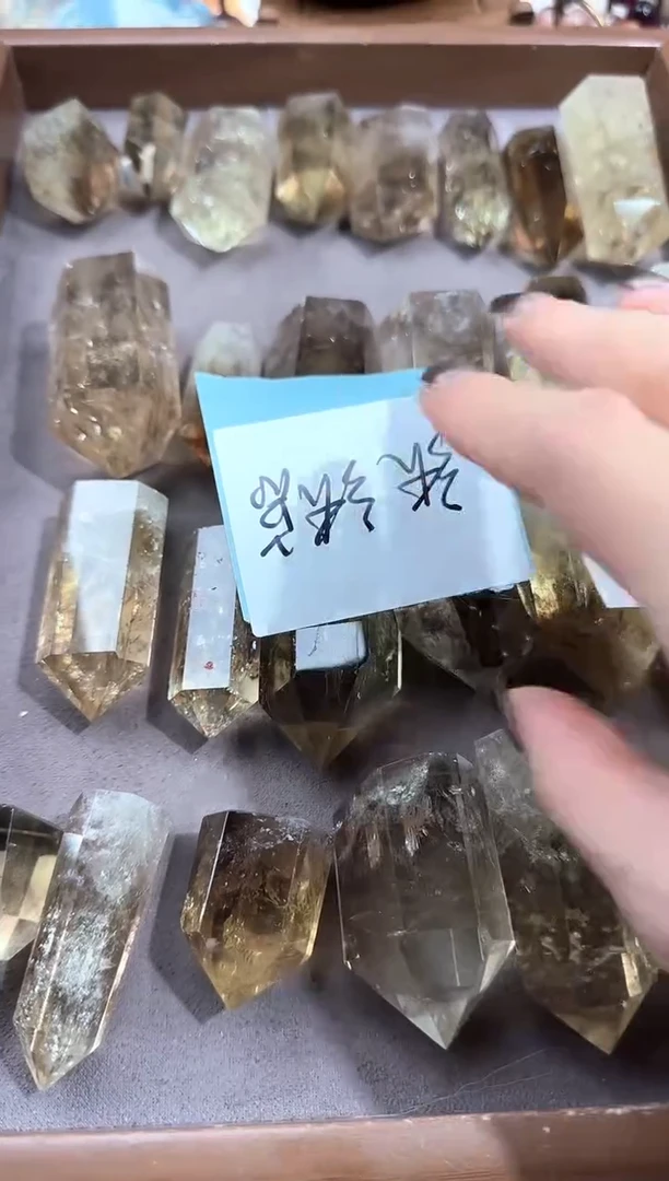 未镶嵌水晶大型摆件（非配饰）张****〕拍10单