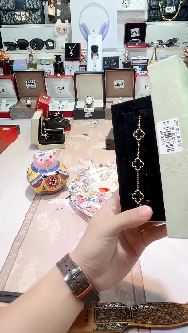 瓷片瓷器 库房到期 全部地板价@@1