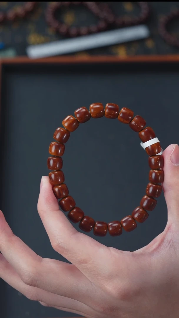 手串紫金鼠实心老型9.5      451