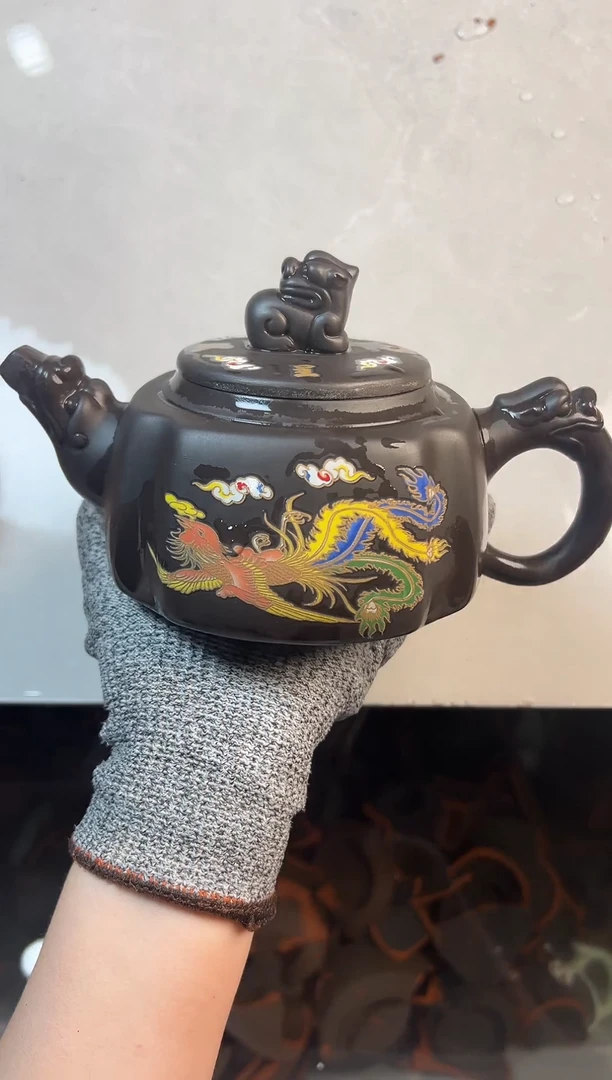 超大550毫升遇热变色四方龙尊