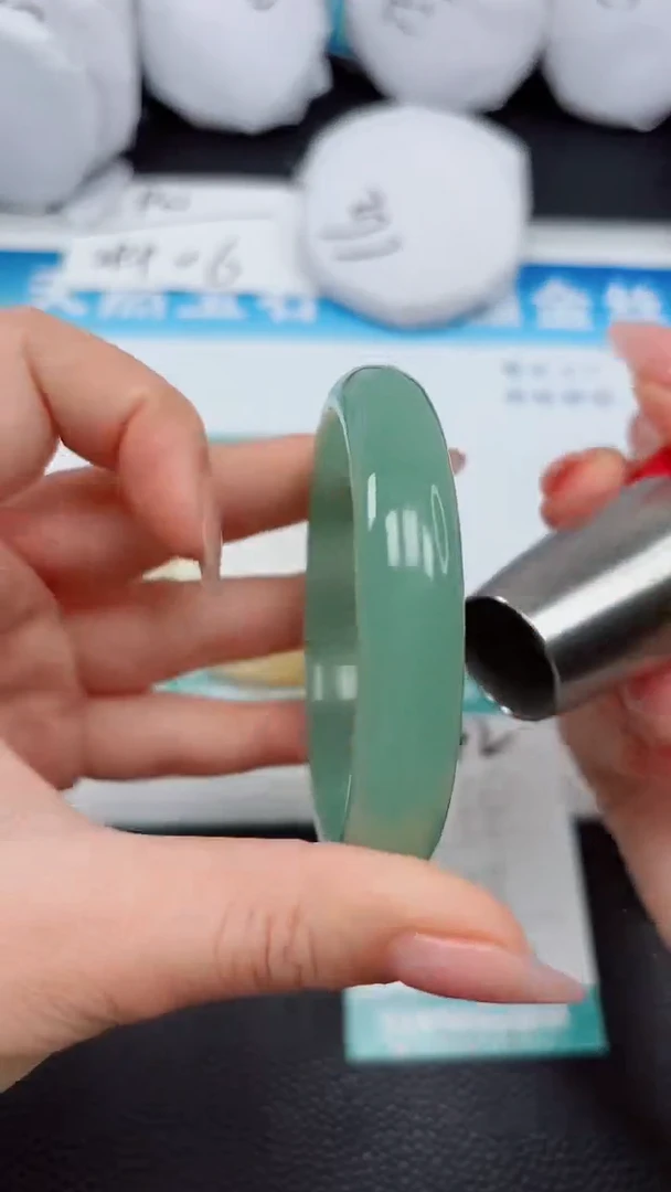 【闪购商品】石英质玉手镯未镶嵌542