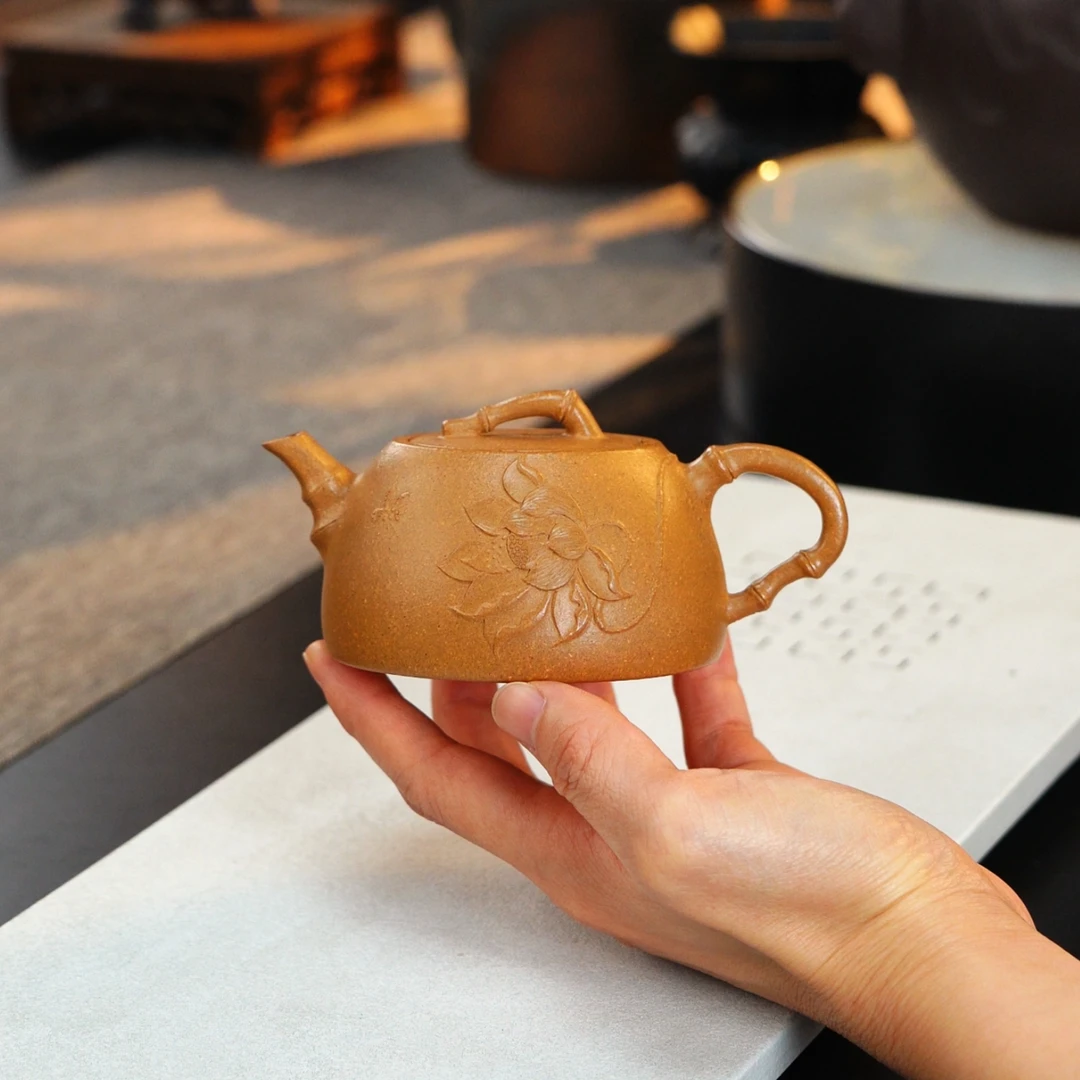 宜兴原矿紫砂壶精美茶壶 精工手工 段泥【荷韵生香】110毫升