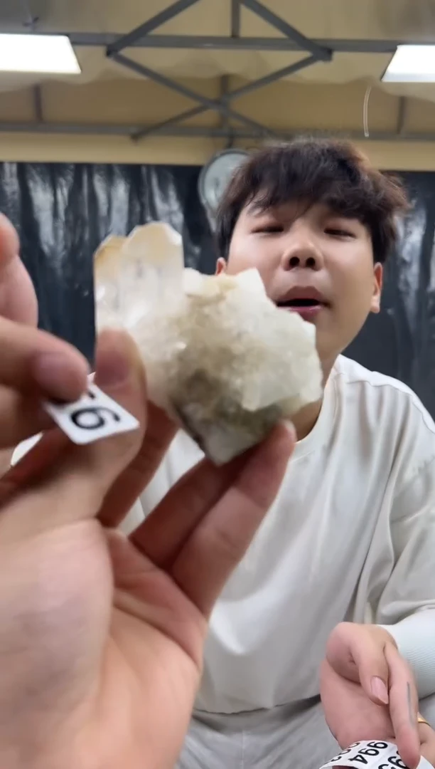 未镶嵌水晶大型摆件（非配饰）水晶 992