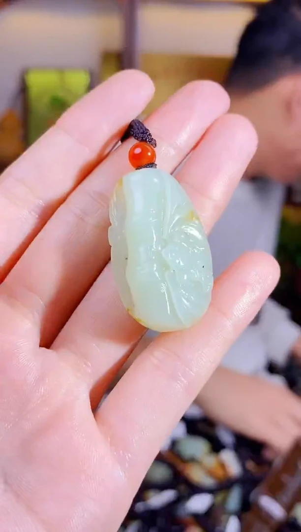 【闪购商品】和田玉颈饰未镶嵌1