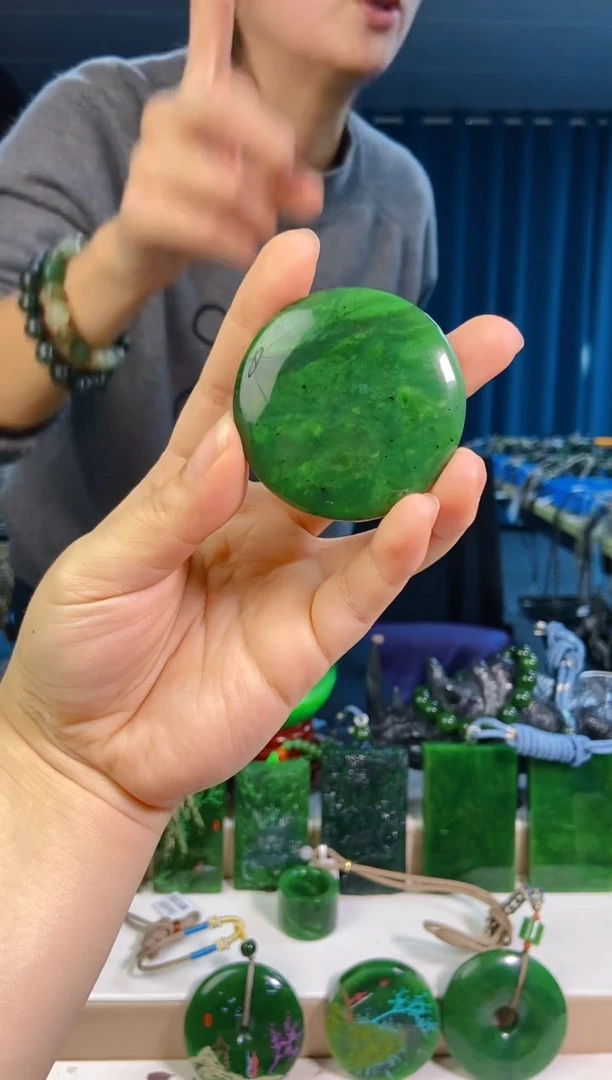 【闪购商品】和田玉挂件未镶嵌1