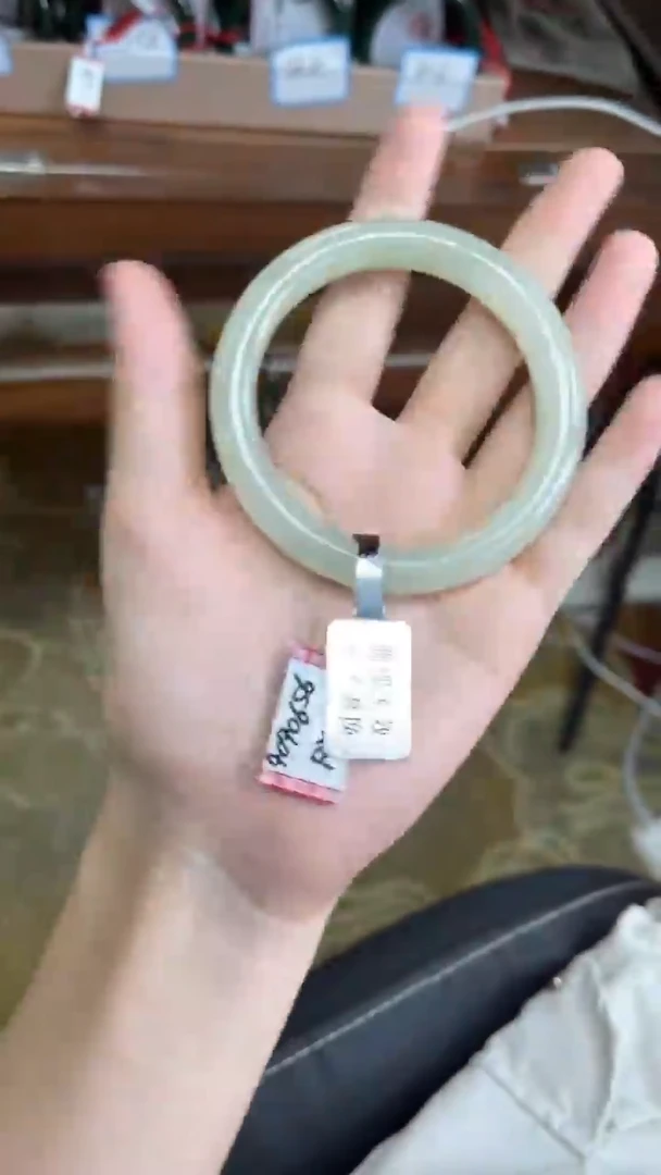 未镶嵌手镯和田玉58