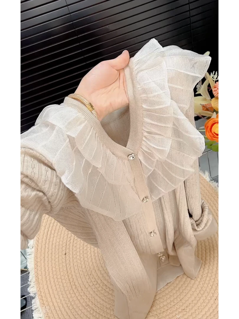 2025秋新款针织衫薄款显瘦v领拼接荷叶边韩版气质设计感减龄毛衣