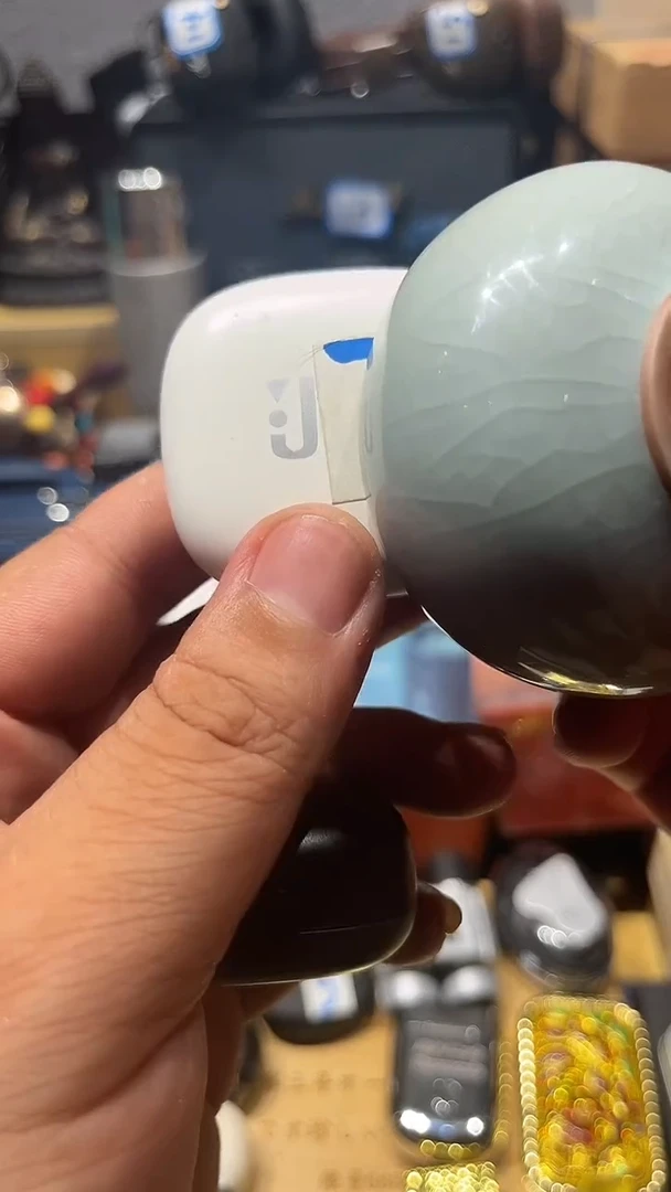 瓷片闪购商品 如图所示